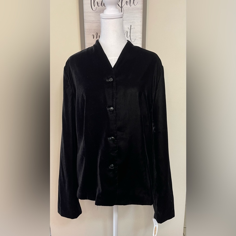 Talbots Women’s V- Neck Velvet Jacket Button Up Long Sleeve Black Size 18. NWT